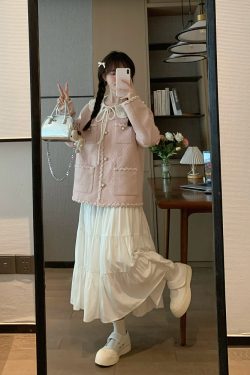 Delicate Pink Chinese-Style Top Coat for Women - Sweet Spring Fashion, Gentle Streetwear, High-End Temperament Design