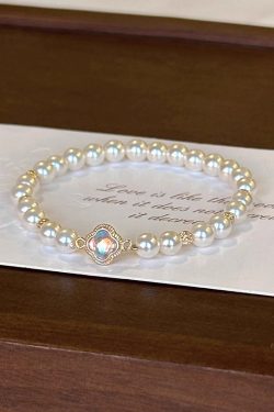 Elegant Baroque Pearl Bracelet for Women - High-End Four-Leaf Clover Design, Classy French Style Jewelry Accessory