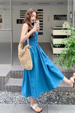 Elegant Blue Halter Neck Dress for Women - 2025 Summer Trend, Waist-Cinching, Slimming Long Skirt, Perfect for Special Occasions