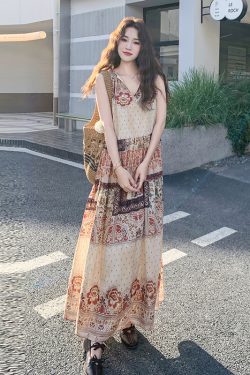 Elegant French Vintage Dress for May Day Outings - Stylish Cut with Classy Temperament, Perfect for 90s and Y2K Fashion Lovers