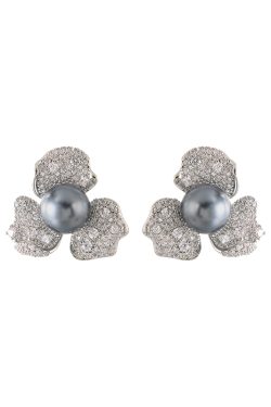 Elegant Full Diamond Petal Pearl Earrings for Women - Light Luxury Floral Design, High-End Feel, Perfect Gift for Qixi Festival 2024