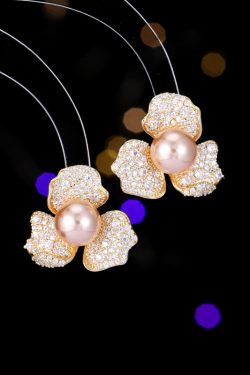 Elegant Full Diamond Petal Pearl Earrings for Women - Light Luxury Floral Design, High-End Feel, Perfect Gift for Qixi Festival 2024