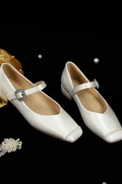 Elegant Low-Heeled Mary Jane Wedding Shoes - Exquisite French Flat Bridal Footwear for Daily Wear, Comfortable Fairy Style