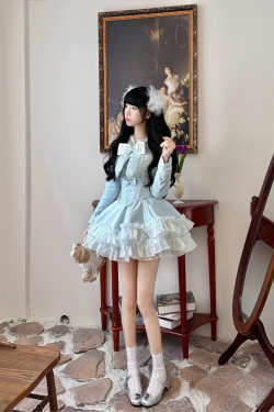 Elegant Princess Three-Piece Dress Set - Sea Salt Glacier Blue Heavy Coat & Tea Series with Fragrance Details