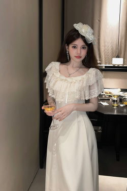 Elegant Retro Floral Lace Summer Long Dress with Cape Design - Perfect for 90s and Y2K Inspired Fashion