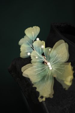 Elegant Silk Embossed Butterfly Hanfu Hairpin Side Clip - Fairy-like Ancient Style Hair Accessory for Girls