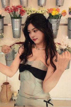 Elegant Strapless Birthday Photo Shoot Dress with Bow Tie Waist - Slimming Petite Short Skirt, Pure Desire Style