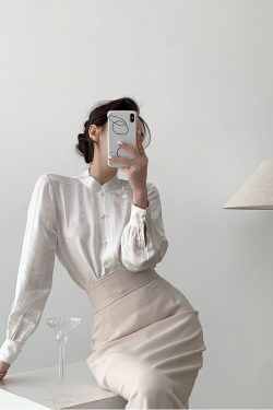 Elegant White Chinese Style Stand Collar Shirt for Women - Bamboo and Bird Design, Han Element Top for Spring 2025