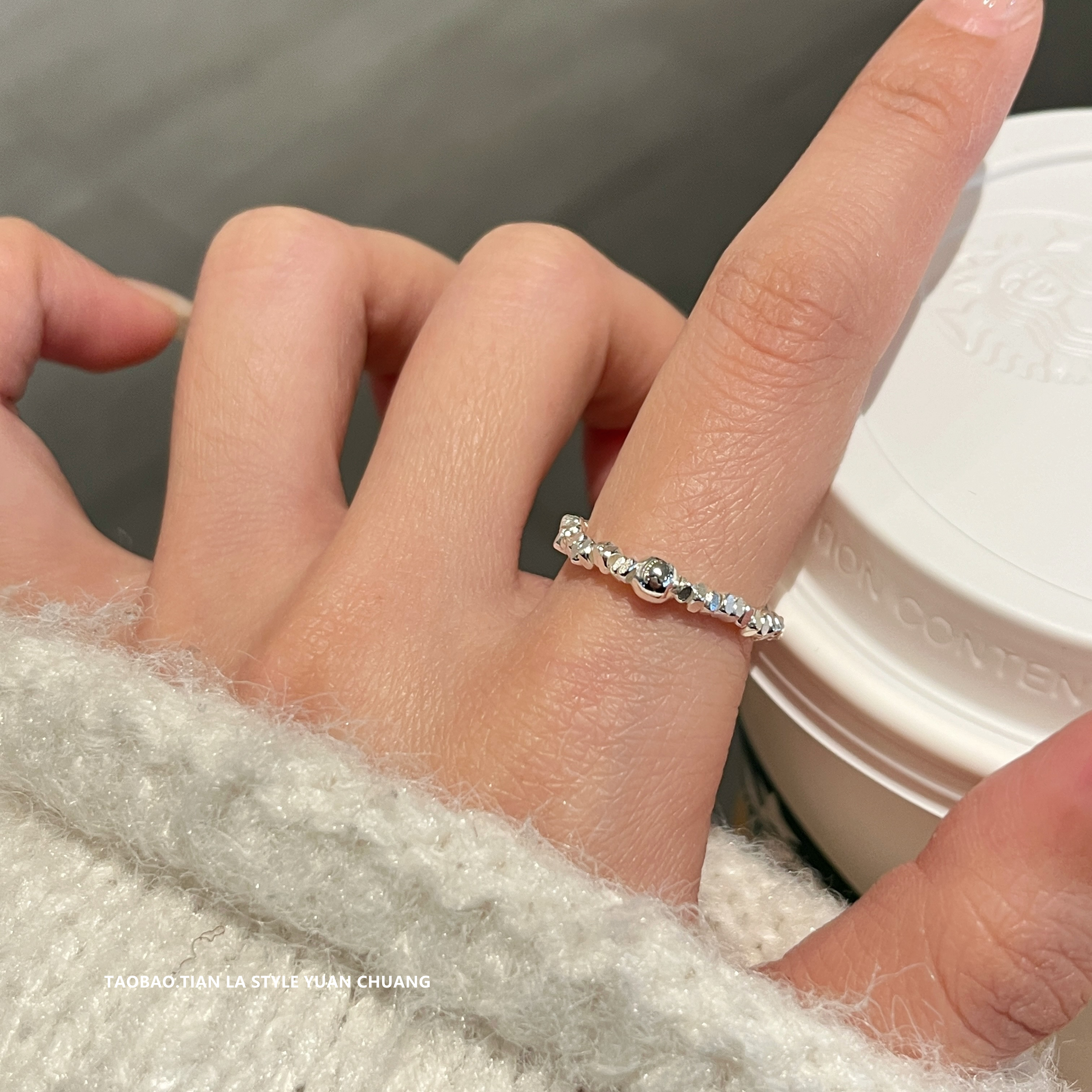 Exquisite Broken Silver Pearl Ring for Women - 2025 Niche Design, Light Luxury, Versatile Pure Silver Index Finger Jewelry