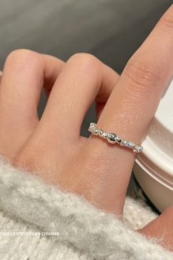 Exquisite Broken Silver Pearl Ring for Women - 2025 Niche Design, Light Luxury, Versatile Pure Silver Index Finger Jewelry