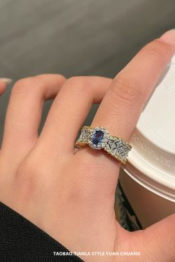 Exquisite Full Diamond Emerald Ring for Women - 2025 Light Luxury High-End Personalized Design