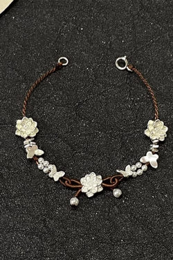 Exquisite S925 Pure Silver Butterfly Lotus Flower Bracelet for Women - Classy Handcrafted Jewelry Accessory