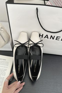 Fairy Style Low-Heeled One-Strap Loafers for Women - Spring Autumn Evening Shoes Perfect for Skirts and Casual Outfits