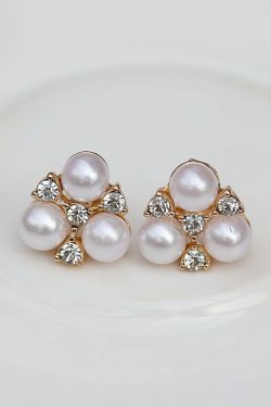 Fashionable S925 Silver Pearl Stud Earrings with Gemstone Flower Design - Versatile Shining Star Ear Accessories
