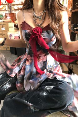 Floral Lace Camisole T-shirt for Women - Irregular Spicy Girl Summer Top, Stunning Slimming Fake Two-Piece, Y2K Style