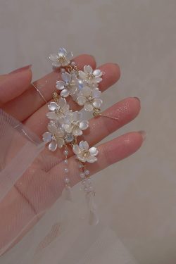 Floral Pearl Tassel Earrings for Women - Ultra-Fairy White Petal Water Drop Long Earrings, Chic Vacation Jewelry