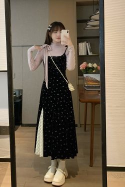 Floral Spaghetti Strap Velvet Dress - Slim Waist-Cinching Design for Early Spring, Sweet and Delicate Style, Perfect for Tea Breaks