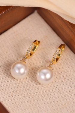 French Fashion Trend Pearl Hoop Earrings - Versatile Parisian Style Jewelry for Elegant Looks