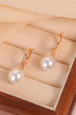 French Fashion Trend Pearl Hoop Earrings - Versatile Parisian Style Jewelry for Elegant Looks