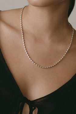 French Minimalist Bead Choker Necklace in Light Gold and Silver - Versatile European American Retro Style Jewelry