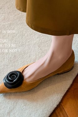 French-Style Camellia Pointed Toe Chunky Heel Shoes - Comfortable Genuine Leather Boat Shoes for Spring & Autumn 2025