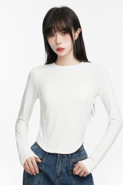French-Style Long Sleeve T-Shirt for Women, Slim Fit, Round Neck, Fishbone Curved Hem, Trendy Casual Top
