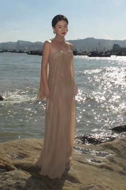 French-Style Strapless Vacation Dress for Women - Summer Backless Long Skirt, Sexy High-End Beachwear