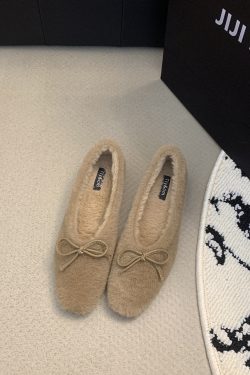 Gentle Bow Small Niche Fur Flats for Women - Outdoor Commuting Square Toe Chunky Heel Fairy Style Shoes