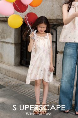 Girls' Glossy Jacquard Dress with 3D Handmade Floral Design and Wrinkled Print, Spaghetti Straps, Perfect for Special Occasions