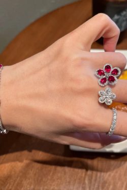 Glamorous Ruby Floral Open Ring for Women, High-End Luxury Feel with Sparkling Zircon and Diamonds, Exaggerated Design