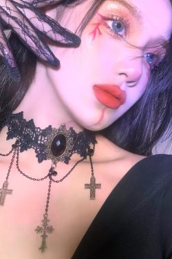 Gothic Dark Lolita Lace Cross Choker Necklace - Punk Collar for Women, Halloween Style, Vintage-Inspired Accessory