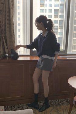 Gray Half Skirt - Impeccable Fit & Texture, Korean Style, Chic 90s-Inspired Fashion for Effortless Everyday Looks