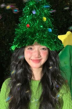 Green Onion Silk Christmas Tree Hat with Fur Trim - Festive Staged Magical Holiday Accessory