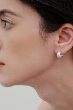 Hammered Design 925 Silver Needle Earrings - Sparkling Spring Summer Ear Studs for 90s Aesthetic and Y2K Fashion Lovers