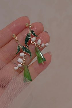 Handmade Fresh Lily of the Valley Flower Water Drop Earrings for Women - Pastoral Style, Versatile Light Luxury Ear Accessories