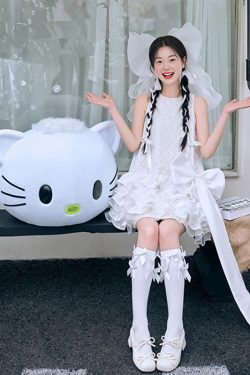 Heavy Industry Ruffled Vest Dress - Short Skirt Princess Style for Birthday Photo Shoot, Trendy Niche Design, Fashion Forward