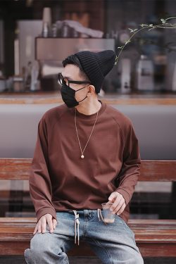 Heavyweight Japanese-Style Long Sleeve T-Shirt for Men - Casual Solid Color Raglan Top for Autumn and Winter Fashion