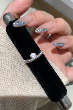 High-End Silver Brushed Sparkling Diamond Cross Ring for Women - Retro European American Style, Versatile 2025 Design
