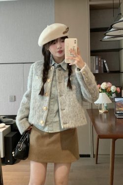 High-End Women's Slim Fit Gray Tweed Coat - Versatile Chanel-Style Outerwear for Early Spring Fashion