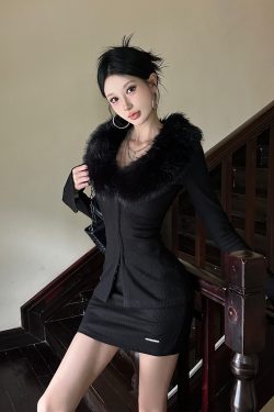 High-Quality Layered Knit Set with Fur Collar - Autumn Spicy Girl Two-Piece Outfit, Trendy 90s Inspired Style