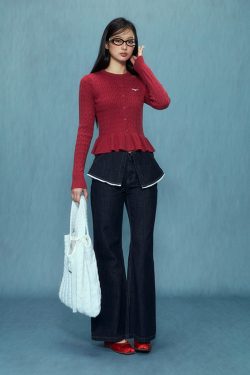 High-Waisted Black Flared Jeans for Women - Slim Fit Casual Pants, Trendy Spring 2025 Style, Flattering 90s-Inspired Look
