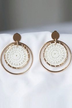 Hollow Lace Inlaid Round Earrings - Elegant Large Circle Studs for Women, Versatile Natural Style Accessories
