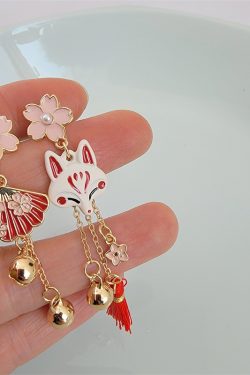 Japanese-Style Fox Design Asymmetrical Fan Earrings for Cute and Sweet Looks