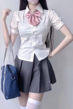 Japanese-Style Short-Sleeved Puff Sleeve JK Shirt with Waist-Cinching Design and Pudding Bear Print for Summer Fashion