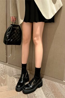 Korean College-Style Round-Toe Thick-Soled Loafers for Women - Casual Leather Flats for Spring 2023
