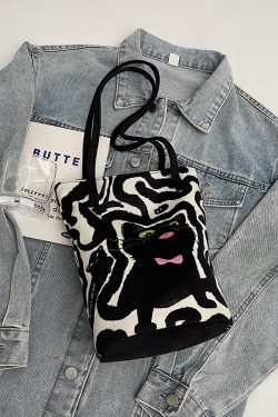 Korean Cute Cartoon Shoulder Bag - Trendy Casual Handheld Bucket Bag for Women, Versatile Spring/Summer 2025 Fashion