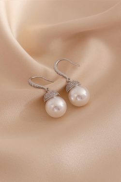 Korean & Japanese Fashion Pearl Pendant Earrings - Vintage Minimalist Hook Earrings with High-End Feel, Goddess-Like Elegance