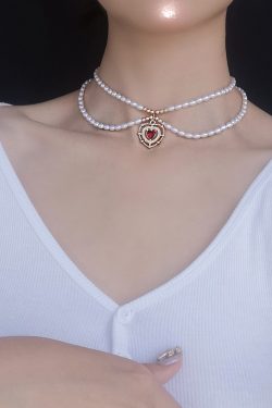 Korean Retro Pearl Collarbone Necklace for Women - Elegant French Style Chain Pendant in Fresh Design
