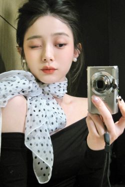 Korean Style Black and White Polka Dot Silk Scarf - Elegant Flowing Neck Tie, Fashionable Versatile Accessory for Any Outfit