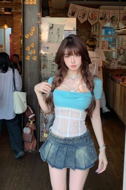 Korean Style High-Waisted A-Line Pleated Denim Skirt for Women - Summer Short Skirt with Comic Print and Hot Girl Vibes